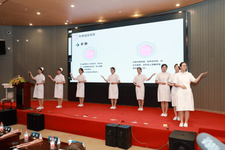 精品久久洲，护士风采——专业新闻资讯精品久久洲久久久久护士_第1集
