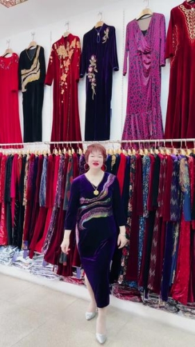 中文有码人妻在线，多彩生活，情感交流中文有码人妻在线字幕