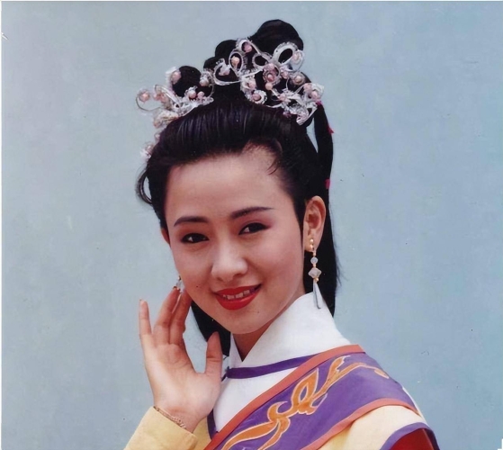 香港三级日本三级人妇精品香港三级日本三级人妇精品，揭秘网络谣言与真相交织